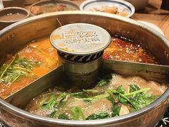 -巴奴毛肚火锅(龙湖锦艺城店)