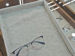 -一代眼镜(浦东大拇指广场店)