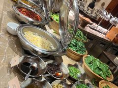 -南湖名都·景湖轩全日制餐厅·海鲜自助·东南亚风味·临湖而食