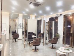 -V HAIR SALON造型