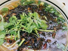 -小马牛肉面·牛骨熬制(南京博物院店)