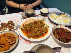 -堂瓦里·33年传统赣菜(第一街区店)