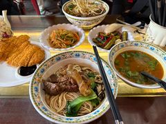 -金杨拉面王小吃面馆·牛三宝面·红烧牛肉粉