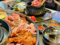 -哈哈碳都·牛肋条无限自助烤肉(台江万达店)