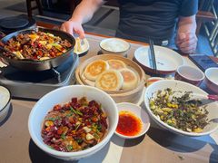 -湘西小馆(滨河路店)