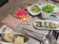 -椰小鸡·琼州糟粕醋·火锅(美兰缤纷城店)