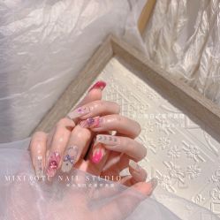 -米小兔美甲美睫