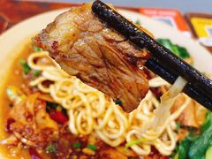 -方铲铲·成都板凳面(滨江银泰店)