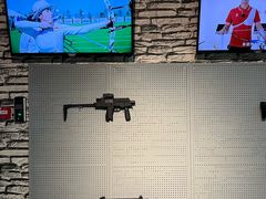 -都市枪神实弹射击俱乐部