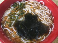 -牛师傅牛肉面(尚隆路店)