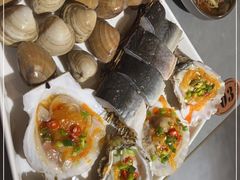 -围炉肉舍•炭烤活鳗•丹东海鲜烤肉(步行街店)