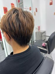-LILI·HAIR SALON理理造型