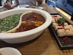鸳鸯水煮牛肉-成都吃客(九眼桥店)