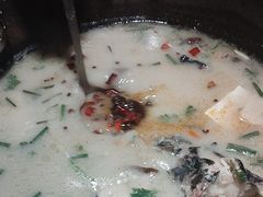 -咕嘟草帽鱼·牛奶一样的鲜鱼汤(包河万达广场创始店)
