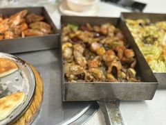 -老东镇啤酒屋海鲜加工·蒸汽海鲜·海鲜烧烤(台东店)