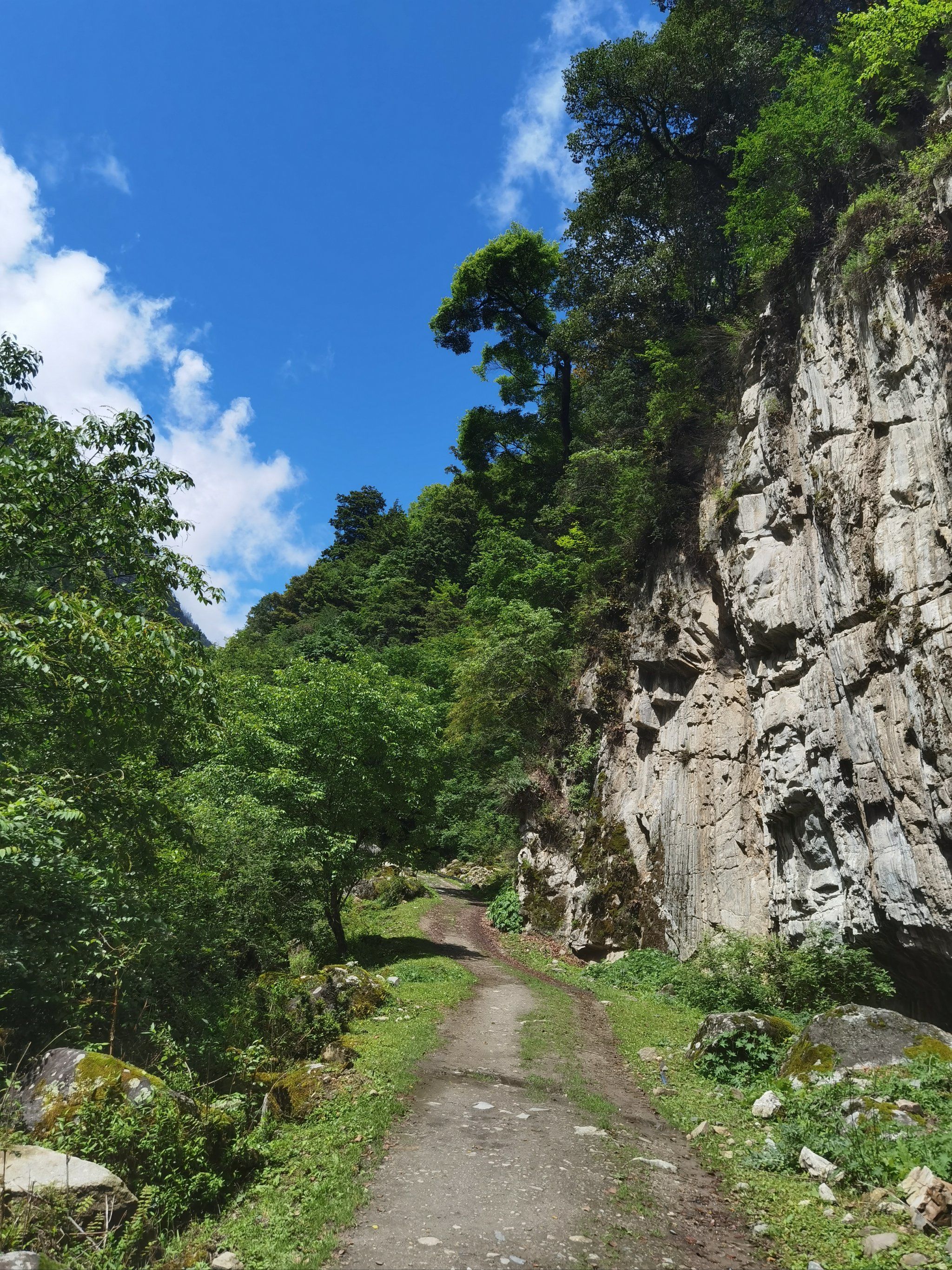 端午游:山峦间最美的风景～孟屯河谷老君沟徒步