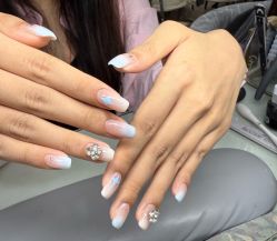 -美画轻奢美甲美睫