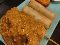 小吃拼盘-URBAN SOI Thai Kitchen乐泰料理(长乐路店)