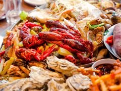 -日进一片海.生腌海鲜火锅.宵夜烧烤(三里屯总店)