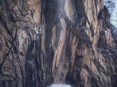 -抱龙峪