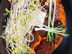 -四小区火锅·巷子里的重庆火锅(花照壁店)