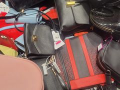 -唯品会(北京国瑞城店)