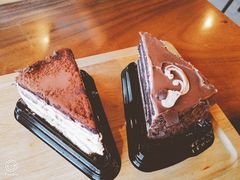 -Cha Café and Bistro