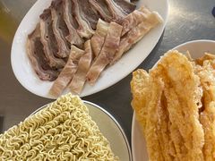 -胡须佬鸡煲四季火锅店(石厦西村直营店)
