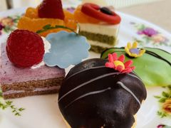 -亮马河饭店翠雅咖啡厅