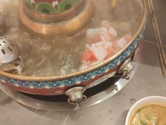 -毛辣果·贵州红酸汤牛肉火锅(西单店)