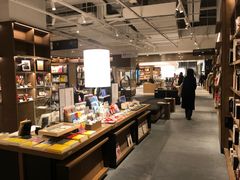 -茑屋书店(天目里店)