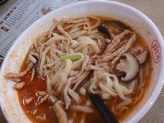 -晋合湘山西刀削面(中冀斯巴鲁大厦店)
