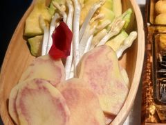 -芸山季·云南野生菌火锅(人民广场来福士店)