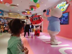 -乐多星球潮玩中心(沈阳嘉里城店)