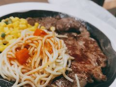 -豪客来牛排(空港华联店)
