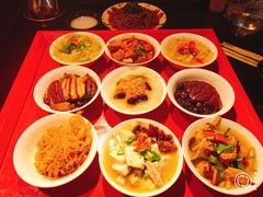 -蓝田九大碗民俗食府(蓝田店)
