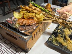 -云晓光头烧烤吧(盛夏店)
