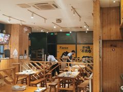 大堂-木屋烧烤(西南角店)