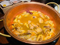 -花菇朵·云山雀 ll 野生菌火锅·精品云南菜(万柳店)