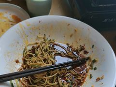 -严记小天府酸菜鱼(西四路店)