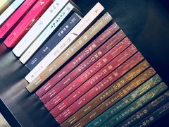 -钟书阁(松江泰晤士小镇店)