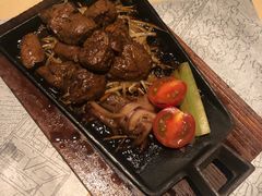 -穹六人间 people 6(岳阳路店)