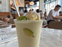 牛油果奶昔-G+KITCHEN(龙湖狮山天街店)