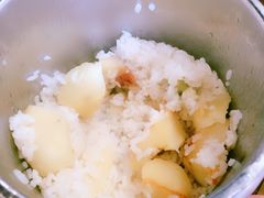-黄桷树曹家私房菜(江与城店)