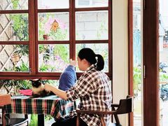 -有猫主题·治愈系猫咖(曾厝垵店)