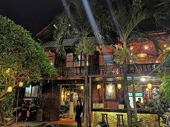 -Lam Vien Restaurant