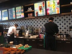 -星巴克臻选(武汉经开永旺梦乐城店)