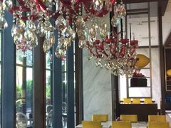 -上海虹桥西郊假日酒店