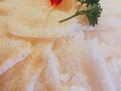 -老牌坊云南鱼豆花火锅(哈西万达店)