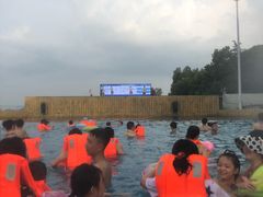 -东湖欢乐水世界